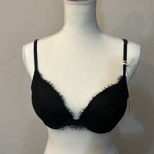 NWT Ladies Victoria Secret Dream Angel Push Up bra..